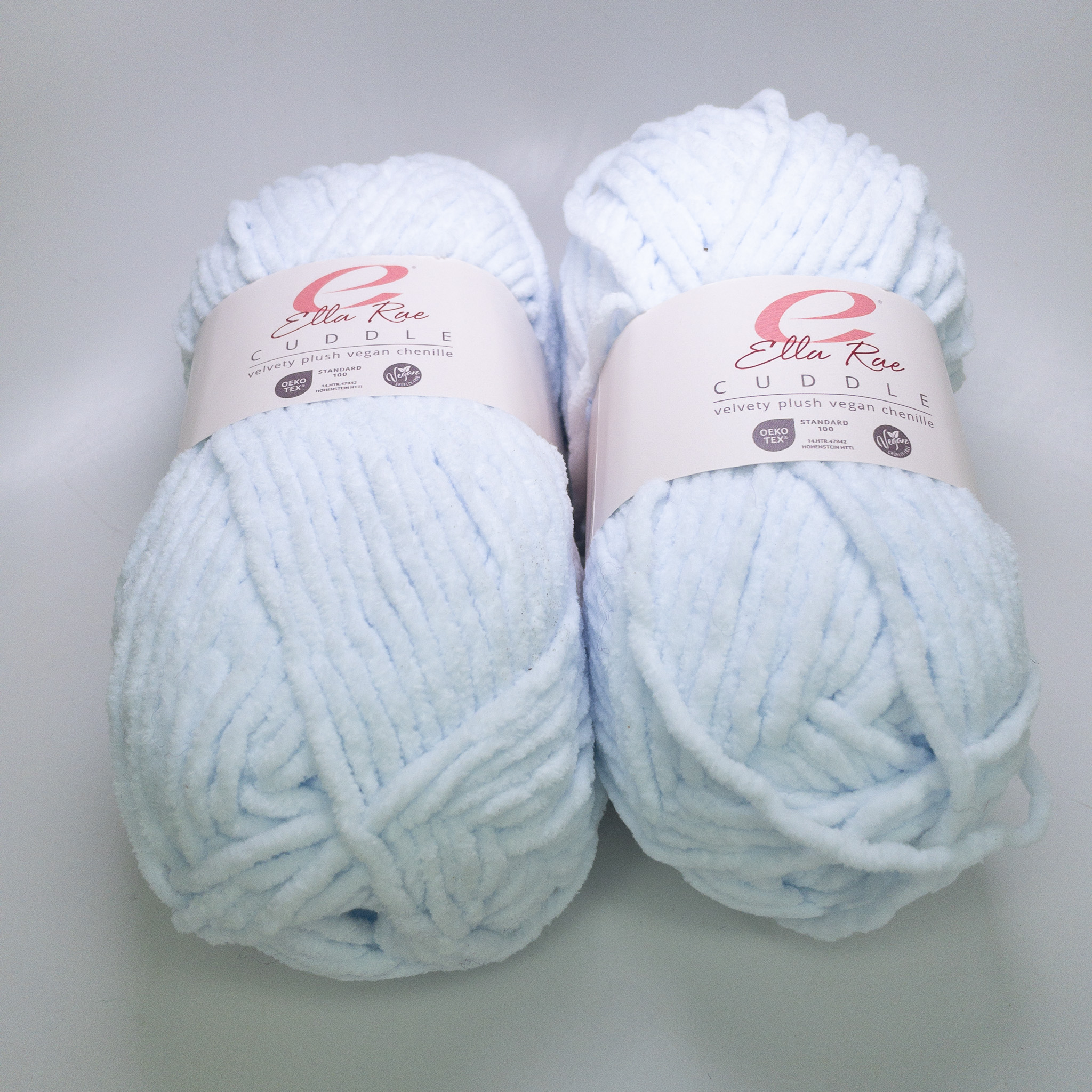 Ella Rae Cuddle Yarn 105 Glacier Lot of 2 Vegan Chenille