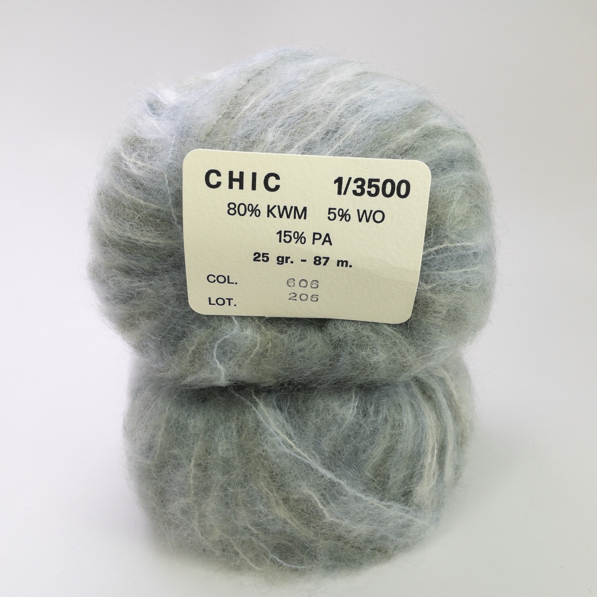 CHIC 1/3500 Kid White Mohair Wool Blend Yarn Grey Col 606 Lot of 2 Same Dye Lot