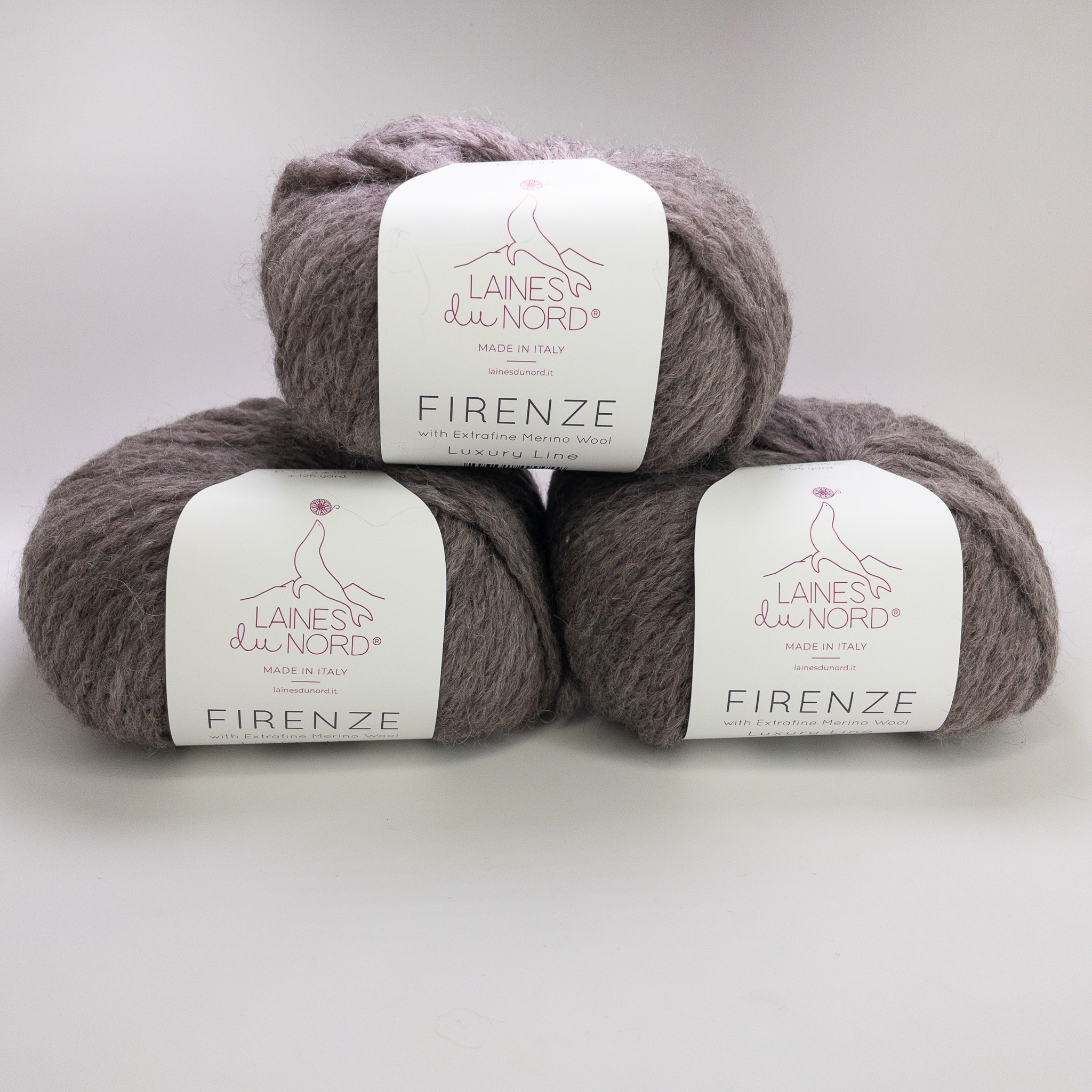 Laines du Nord Firenze Yarn Lot of 3 Balls Color 4 Dye Lot 40008 Merino Wool